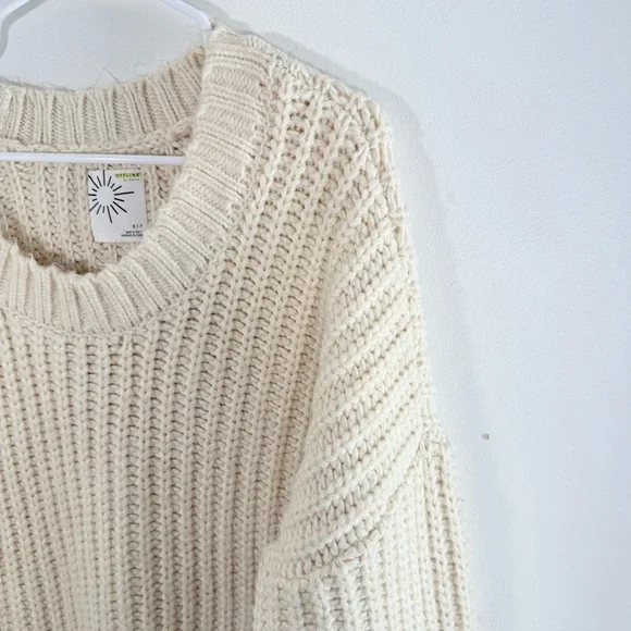 NWT Aerie American Eagle Cream Chunky Knit Oversized Sweater Small New - Picture 4 of 10